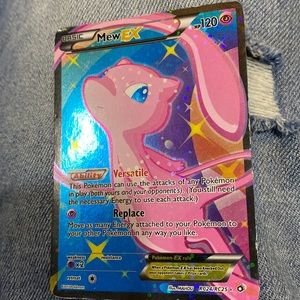 Mew EX / 2013 / RC24/RC25 / Full Art / in decent condition :)